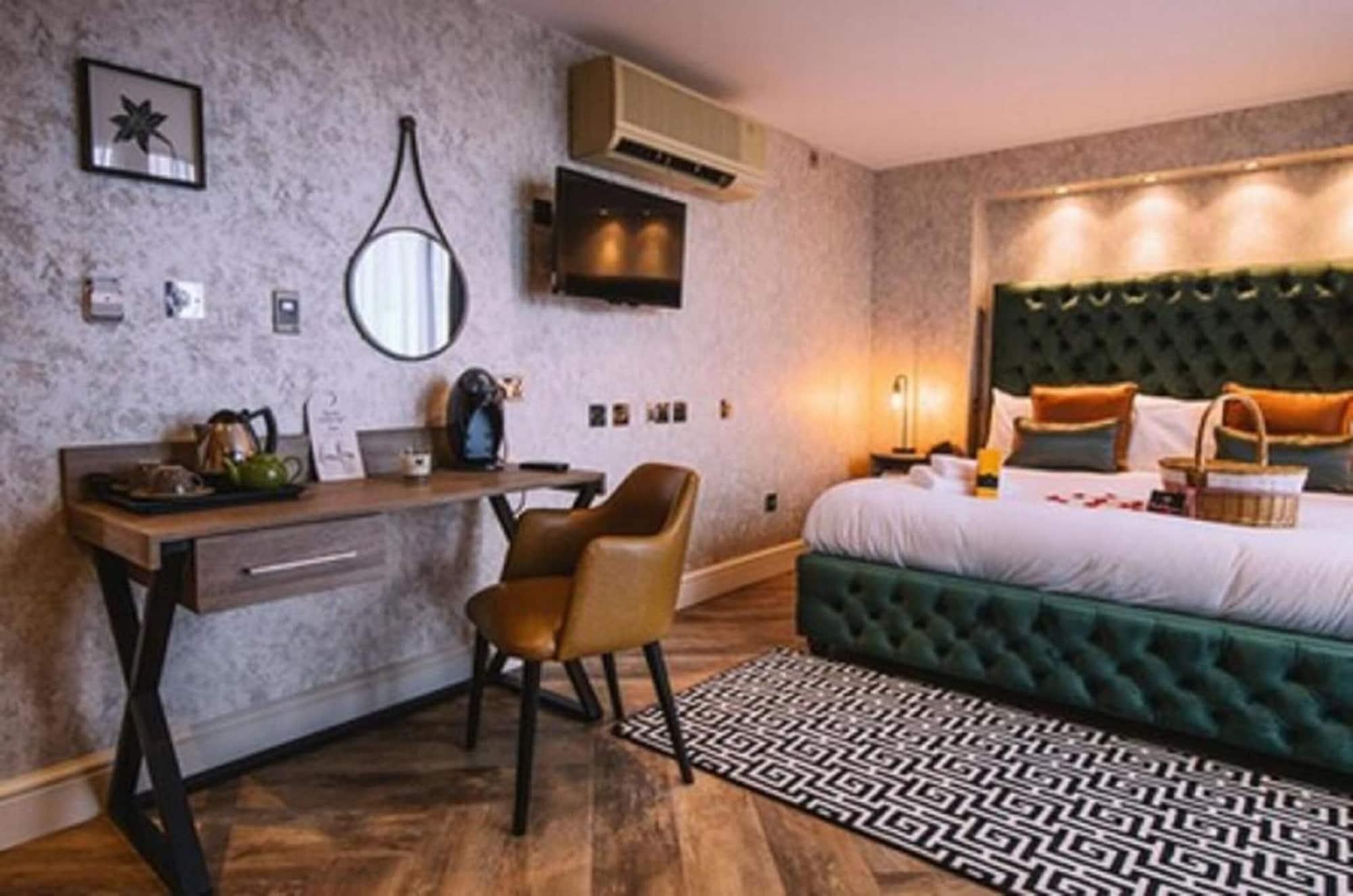 The Grand Hotel Суонси Экстерьер фото